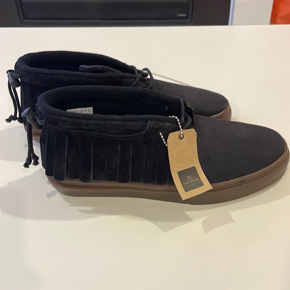 Men’s Chukka Clear Weather Black Canvas w/ Suede Fringe Mid Top Sneaker 9